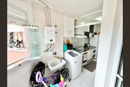 Apartamento à venda com 47m², 2 quartos e 1 vaga Apartamento à venda com 47m², 2 quartos e 1 vagaVaranda/Área de Serviço