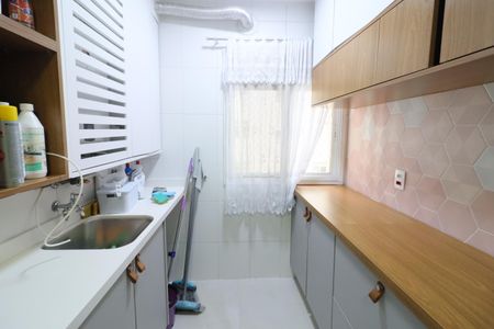 Apartamento à venda com 86m², 2 quartos e 2 vagasCozinha e Área de Serviço