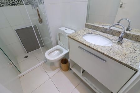 Apartamento à venda com 86m², 2 quartos e 2 vagasBanheiro da Suíte 1