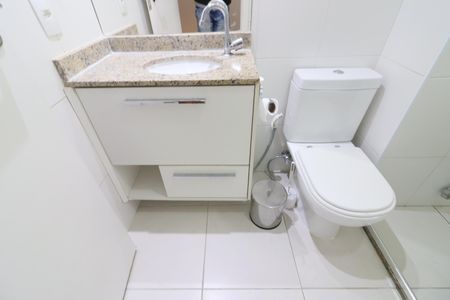 Apartamento à venda com 86m², 2 quartos e 2 vagasBanheiro da Suíte 2