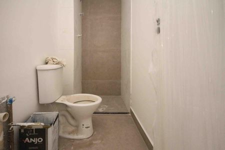 Apartamento à venda com 41m², 2 quartos e sem vaga Apartamento à venda com 41m², 2 quartos e sem vagaBanheiro