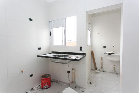 Cozinha de apartamento para alugar com 2 quartos, 45m² em Vila Dalila, São Paulo