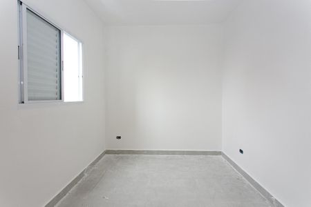 Quarto 1 de apartamento para alugar com 2 quartos, 45m² em Vila Dalila, São Paulo