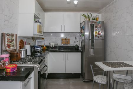 Casa de condomínio à venda com 90m², 2 quartos e 1 vaga Casa de condomínio à venda com 90m², 2 quartos e 1 vagaCozinha