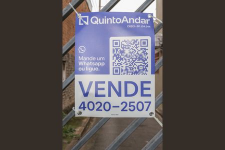 Casa de condomínio à venda com 90m², 2 quartos e 1 vaga Casa de condomínio à venda com 90m², 2 quartos e 1 vagaFachada