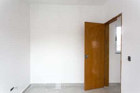 Quarto 1 de apartamento para alugar com 2 quartos, 45m² em Vila Dalila, São Paulo