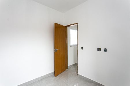 Quarto 1 de apartamento para alugar com 2 quartos, 45m² em Vila Dalila, São Paulo