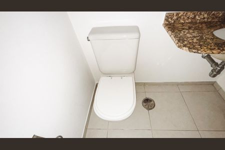 Apartamento à venda com 156m², 4 quartos e 3 vagas Apartamento à venda com 156m², 4 quartos e 3 vagasLavabo