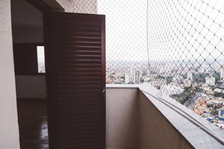Apartamento à venda com 156m², 4 quartos e 3 vagas Apartamento à venda com 156m², 4 quartos e 3 vagasVaranda da Suíte