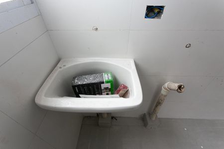Apartamento para alugar com 45m², 2 quartos e sem vaga Apartamento para alugar com 45m², 2 quartos e sem vagaÁrea de Serviço