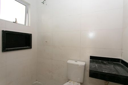 Apartamento à venda com 45m², 2 quartos e sem vaga Apartamento à venda com 45m², 2 quartos e sem vagaBanheiro