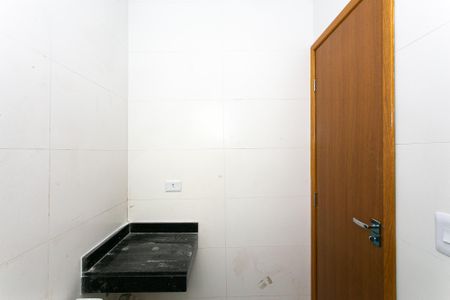 Apartamento à venda com 45m², 2 quartos e sem vaga Apartamento à venda com 45m², 2 quartos e sem vagaBanheiro
