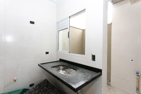 Cozinha de apartamento para alugar com 2 quartos, 45m² em Vila Dalila, São Paulo