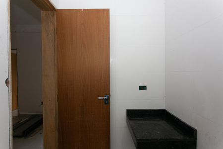 Apartamento para alugar com 45m², 2 quartos e sem vagaBanheiro