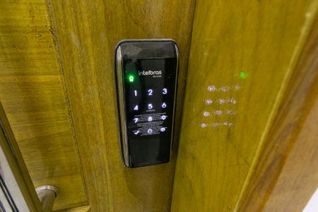 Apartamento à venda com 45m², 2 quartos e sem vagaFechadura Eletrônica