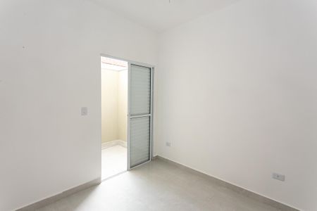Quarto 1 de apartamento para alugar com 2 quartos, 45m² em Vila Dalila, São Paulo