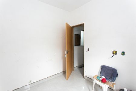 Quarto 1 de apartamento para alugar com 2 quartos, 45m² em Vila Dalila, São Paulo