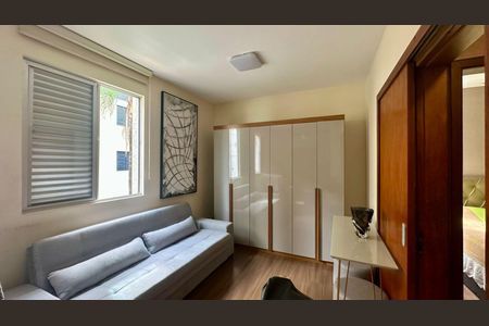 Apartamento à venda com 95m², 3 quartos e 2 vagas Apartamento à venda com 95m², 3 quartos e 2 vagasQuarto