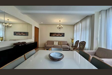 Apartamento à venda com 95m², 3 quartos e 2 vagas Apartamento à venda com 95m², 3 quartos e 2 vagasSala