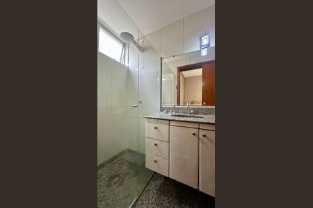 Apartamento à venda com 95m², 3 quartos e 2 vagas Apartamento à venda com 95m², 3 quartos e 2 vagasBanheiro