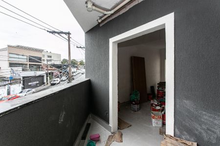 Varanda de kitnet/studio para alugar com 1 quarto, 45m² em Vila Dalila, São Paulo