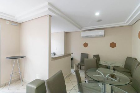 Apartamento para alugar com 67m², 2 quartos e 2 vagas Apartamento para alugar com 67m², 2 quartos e 2 vagasÁrea comum - Salão de festas