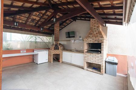 Apartamento para alugar com 67m², 2 quartos e 2 vagas Apartamento para alugar com 67m², 2 quartos e 2 vagasÁrea comum - Churrasqueira
