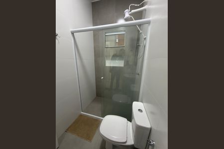 Casa à venda com 39m², 2 quartos e 1 vaga Casa à venda com 39m², 2 quartos e 1 vagaBanheiro Social