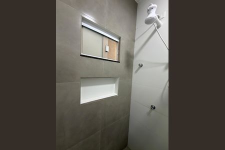 Casa à venda com 39m², 2 quartos e 1 vaga Casa à venda com 39m², 2 quartos e 1 vagaBanheiro Social