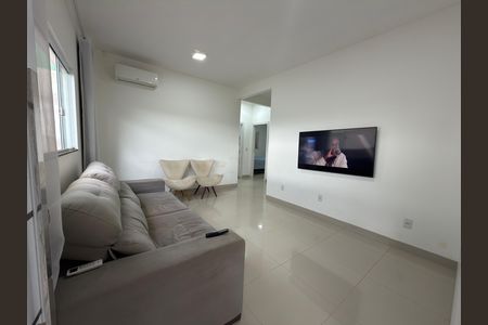 Casa à venda com 39m², 2 quartos e 1 vaga Casa à venda com 39m², 2 quartos e 1 vagaSala