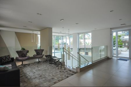 Apartamento à venda com 82m², 3 quartos e 1 vaga Apartamento à venda com 82m², 3 quartos e 1 vagaHall Social