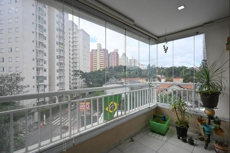 Apartamento à venda com 82m², 3 quartos e 1 vagaVaranda