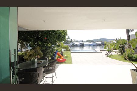 Casa para alugar com 5 quartos, 400m² em Ogiva, Cabo Frio