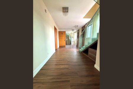 Apartamento para alugar com 130m², 3 quartos e 2 vagas