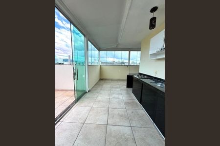 Apartamento para alugar com 130m², 3 quartos e 2 vagas