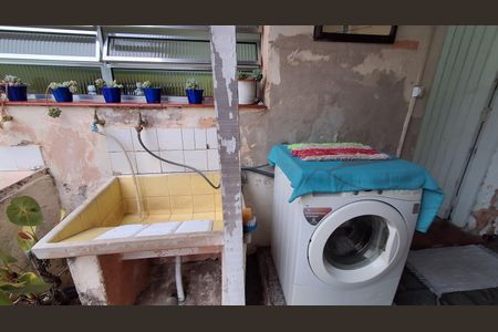 Casa à venda com 159m², 3 quartos e 1 vaga Casa à venda com 159m², 3 quartos e 1 vagaÁrea de Serviço