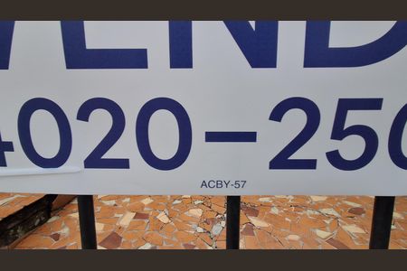 Casa à venda com 159m², 3 quartos e 1 vaga Casa à venda com 159m², 3 quartos e 1 vagaCódigo plaquinha ACBY-57