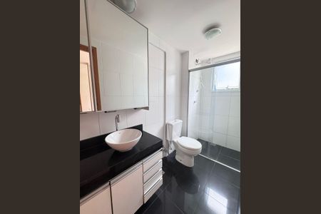 Apartamento à venda com 82m², 3 quartos e 2 vagasBanheiro