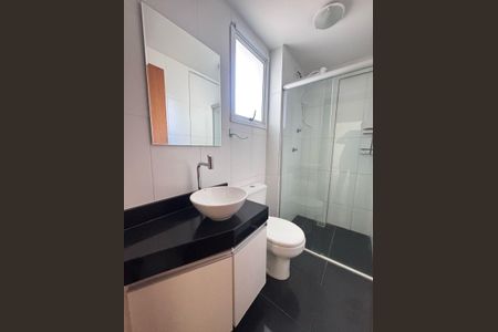Apartamento à venda com 82m², 3 quartos e 2 vagasBanheiro