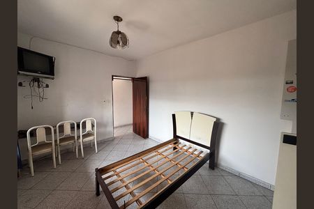 Casa à venda com 130m², 4 quartos e 2 vagas Casa à venda com 130m², 4 quartos e 2 vagasQuarto 2