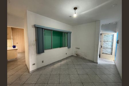 Sala de casa à venda com 4 quartos, 130m² em Jardim Soraia, São Paulo