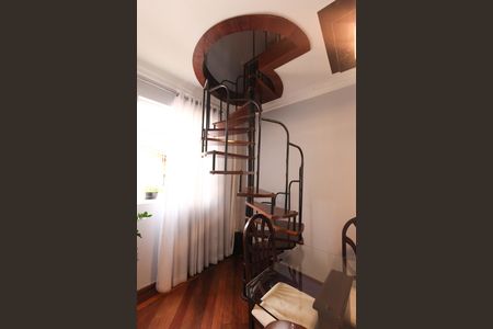 Apartamento à venda com 120m², 3 quartos e 1 vaga