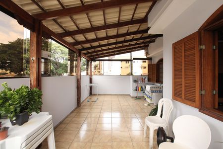 Apartamento à venda com 120m², 3 quartos e 1 vaga