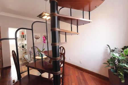 Apartamento à venda com 120m², 3 quartos e 1 vaga