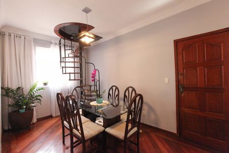 Apartamento à venda com 120m², 3 quartos e 1 vaga