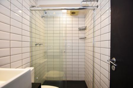Apartamento à venda com 46m², 2 quartos e 1 vaga Apartamento à venda com 46m², 2 quartos e 1 vagabanheiro corredor