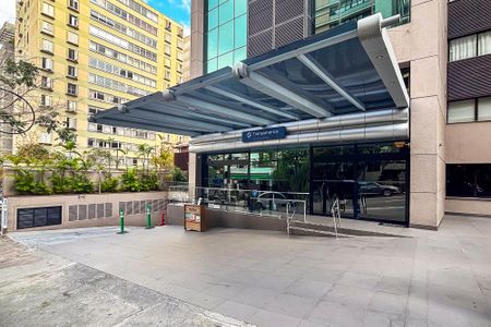 fachada do predio de apartamento à venda com 2 quartos, 46m² em Cerqueira César, São Paulo
