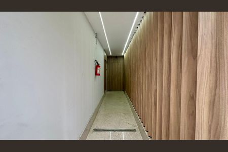 Apartamento à venda com 85m², 3 quartos e 2 vagasEntrada do prédio 