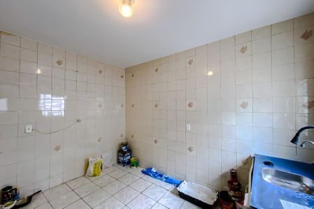 Casa para alugar com 80m², 2 quartos e sem vaga Casa para alugar com 80m², 2 quartos e sem vagaCozinha