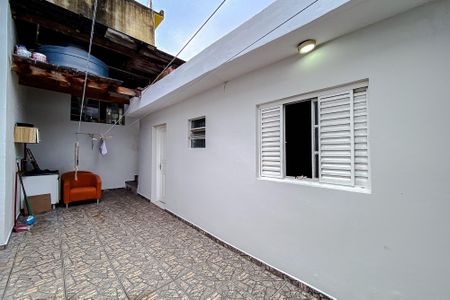 Casa para alugar com 80m², 2 quartos e sem vaga Casa para alugar com 80m², 2 quartos e sem vagaÁrea externa